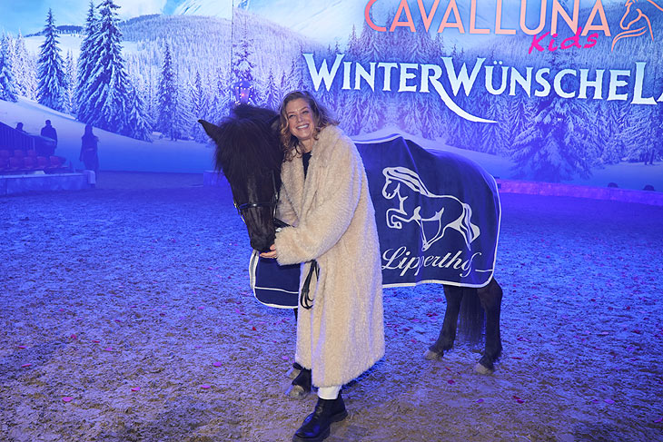 Marie B&auml;umer @ Preview Cavalluna WinterW&uuml;nscheLand am 21.12.2023 (&copy;Foto: Martin Schmitz) 